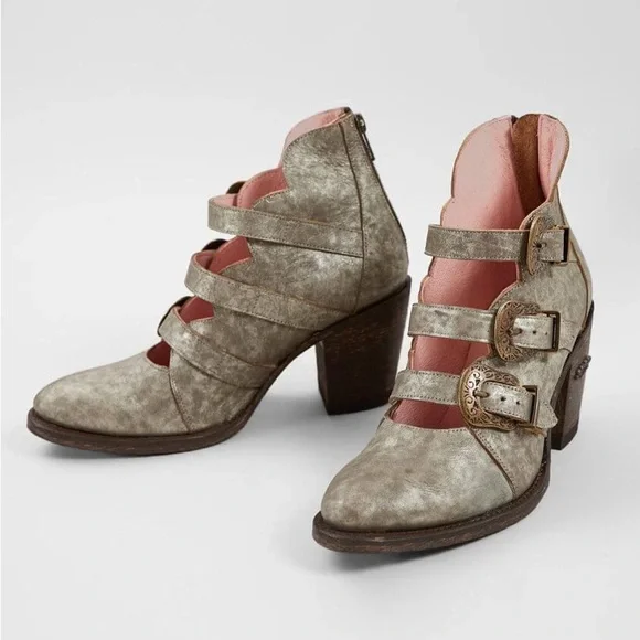 MISS MACIE . Stylish Women's Metallic Buckle Ankle Boots - Picture 2 of 5